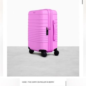 Beis Carry On - Berry